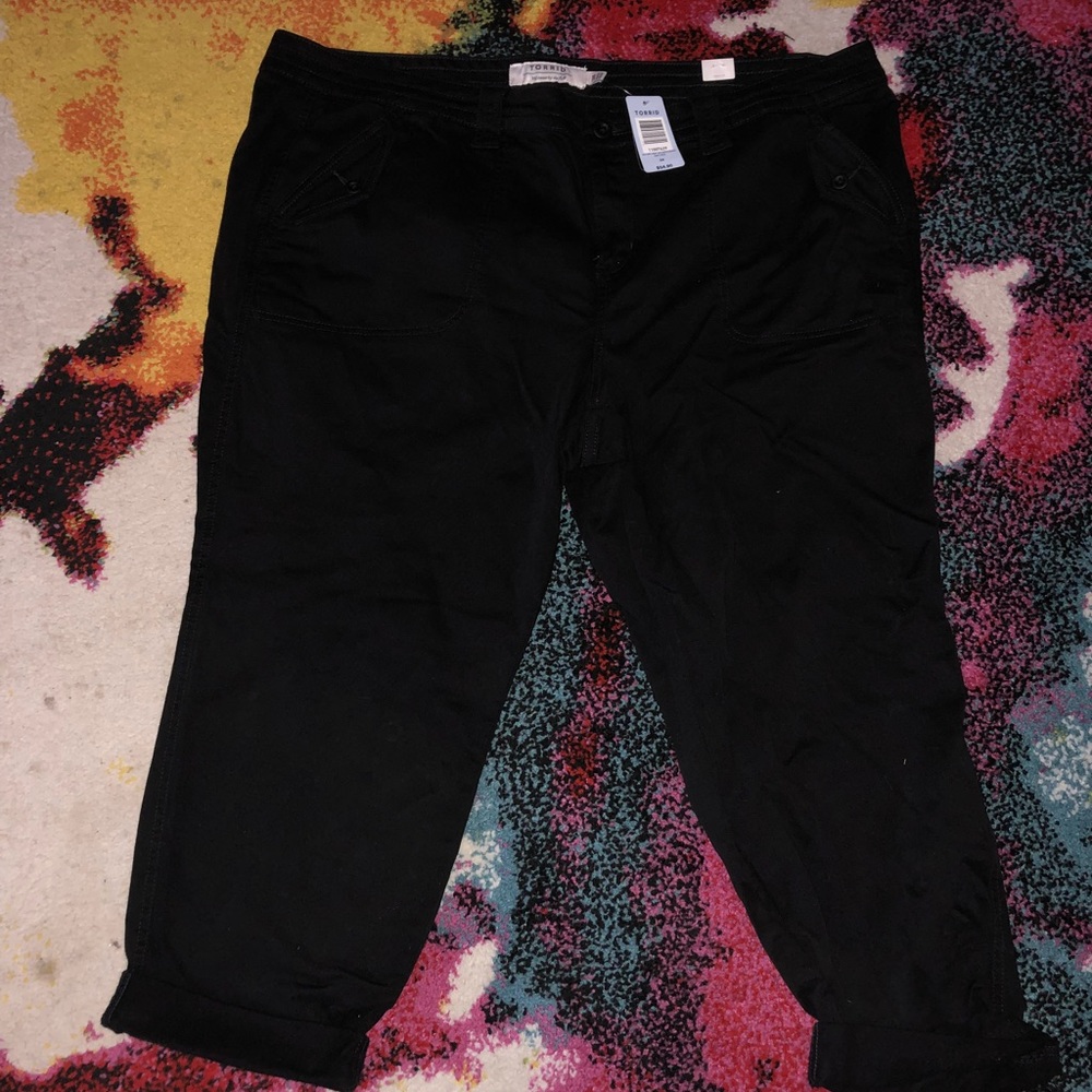 TORRID CAPRIS